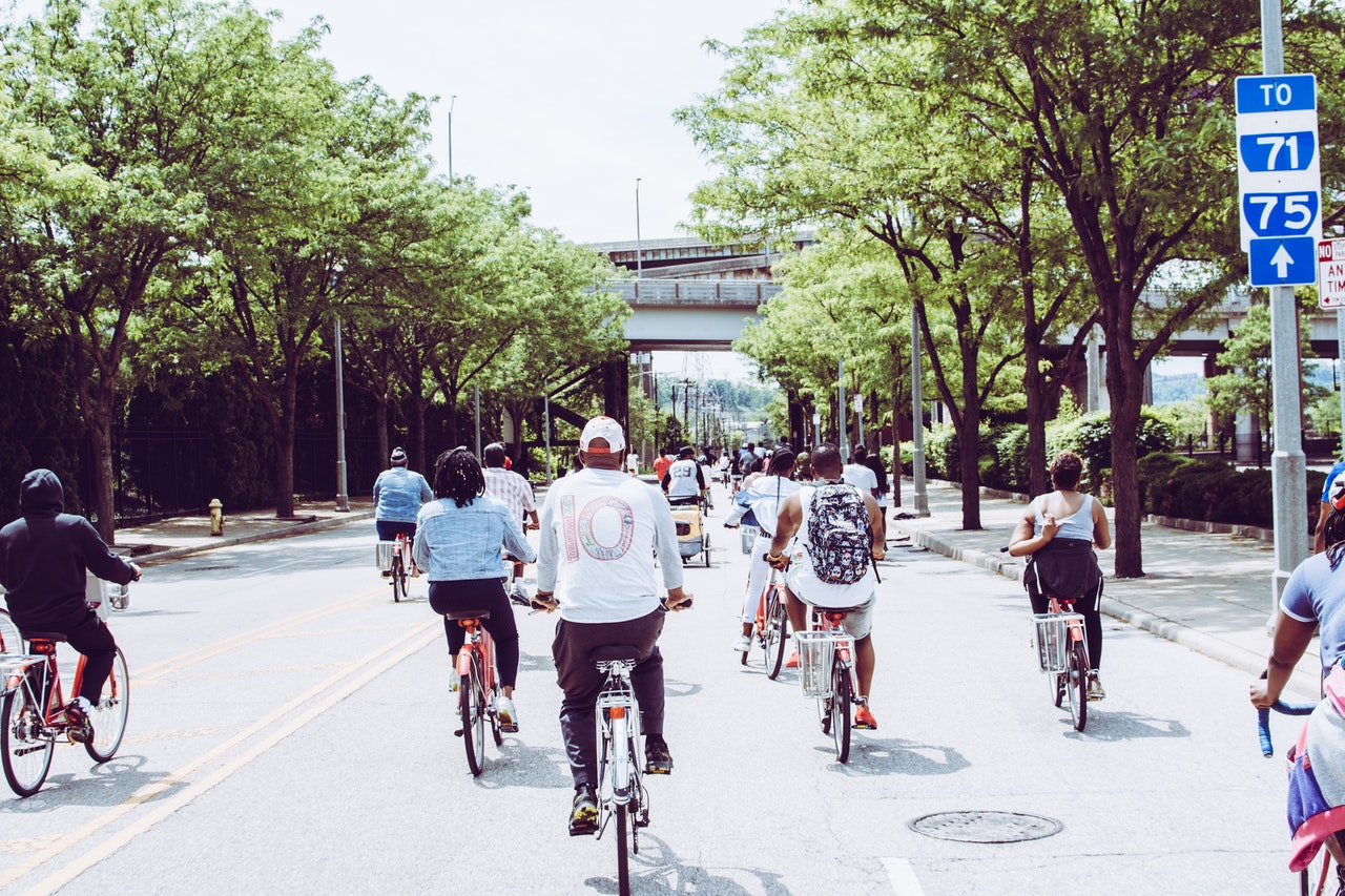 Sfaturi de siguranta pentru ciclisti urbani incepatori